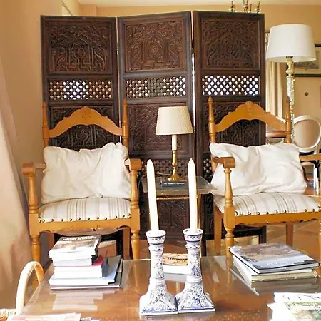 Hotel Santa Coloma Del Camino 3*
