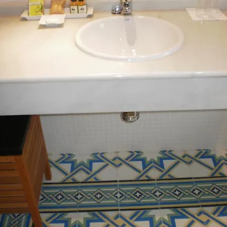 Santa Coloma Del Camino Hotell