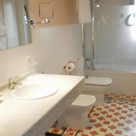 Santa Coloma Del Camino Hotell