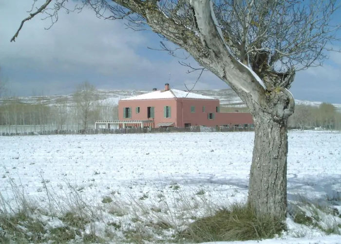 호텔 Santa Coloma Del Camino 올밀로스데사사몬