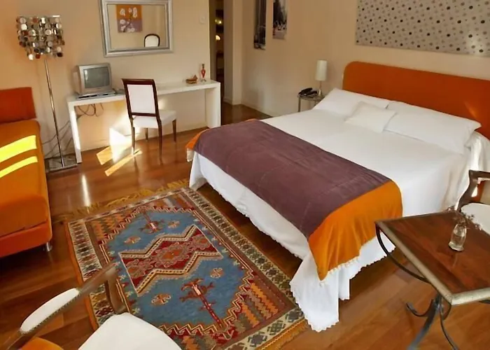 호텔 Santa Coloma Del Camino 3*