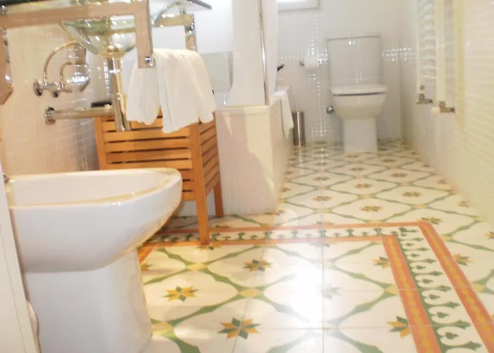 Santa Coloma Del Camino 3*